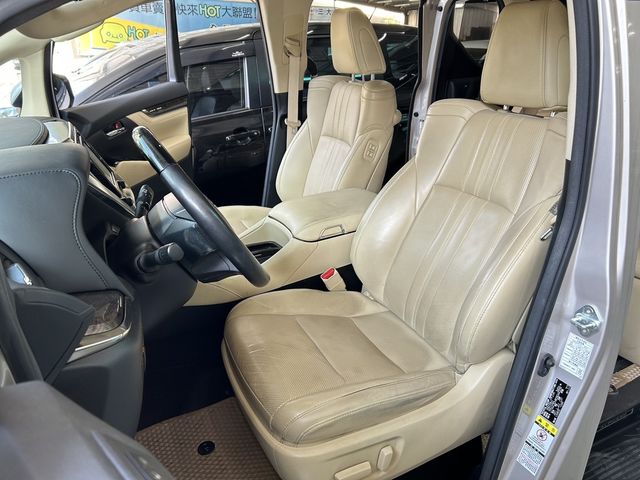 TOYOTA豐田 ALPHARD  第11張相片