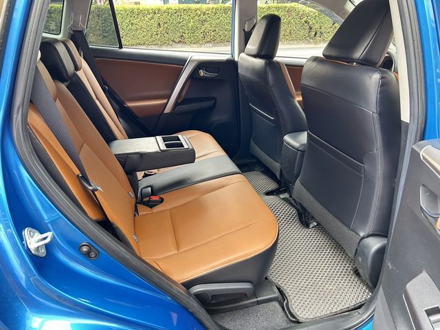 TOYOTA豐田 RAV4  第16張相片