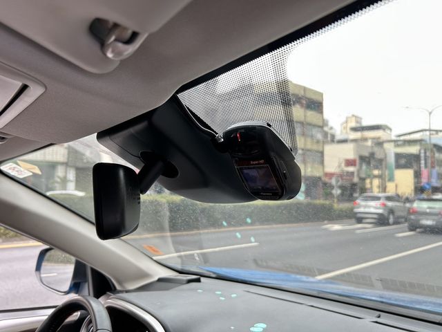 TOYOTA豐田 RAV4  第18張相片