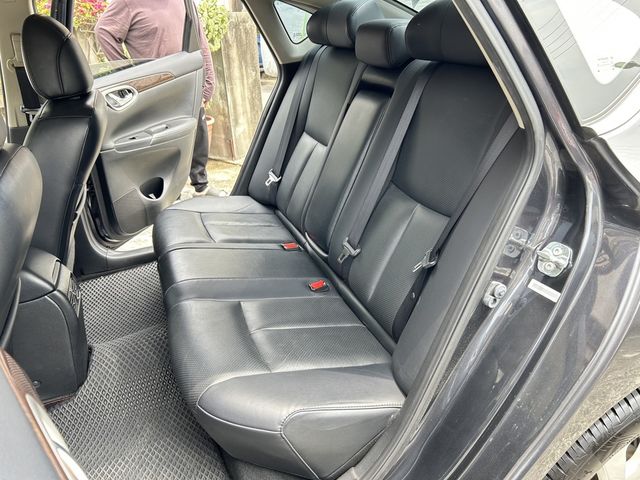 NISSAN日產 SENTRA  第7張相片