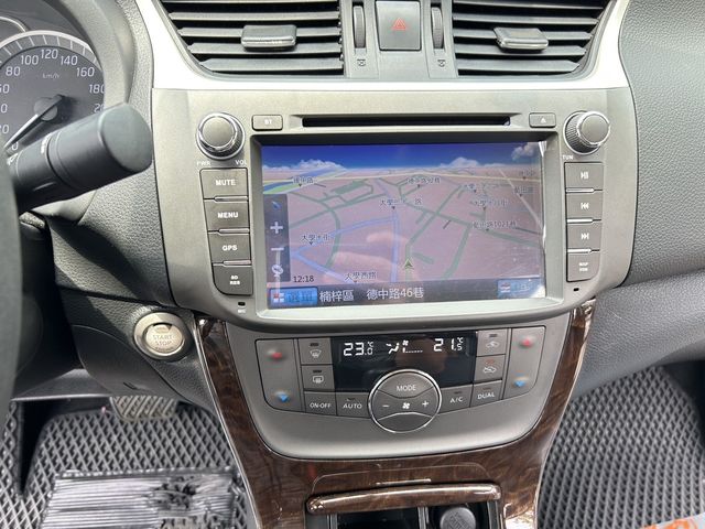 NISSAN日產 SENTRA  第11張相片