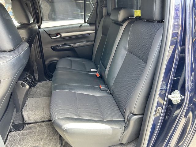 TOYOTA豐田 HILUX  第7張相片
