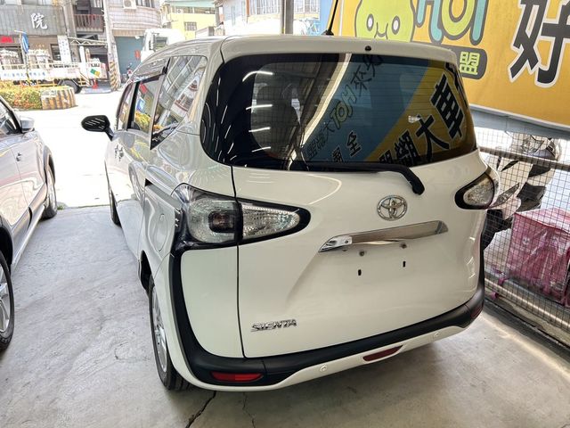 TOYOTA豐田 SIENTA  第3張相片
