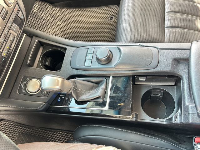 LEXUS凌志 ES300H  第13張相片