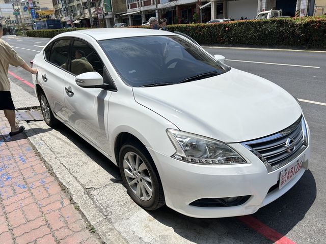 NISSAN日產 SENTRA  第5張相片
