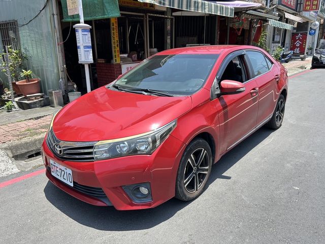 TOYOTA豐田 ALTIS  第2張相片