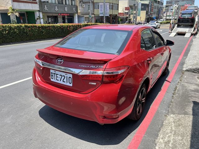 TOYOTA豐田 ALTIS  第4張相片