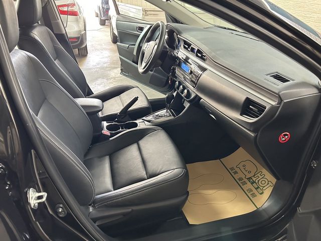 TOYOTA豐田 ALTIS  第16張相片