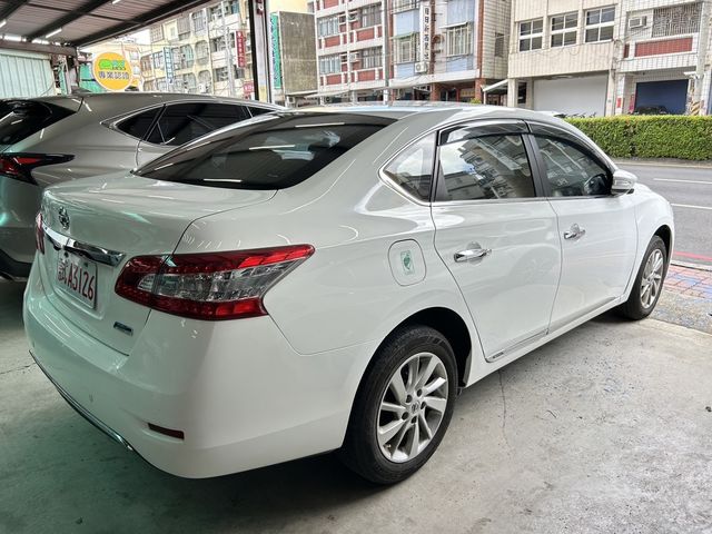 NISSAN日產 SENTRA  第5張相片