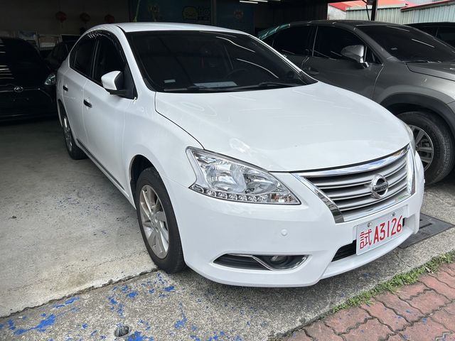 NISSAN日產 SENTRA  第6張相片