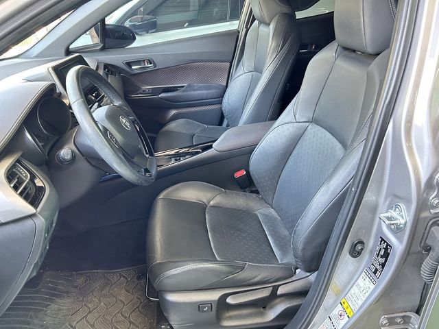 TOYOTA豐田 C-HR  第6張相片