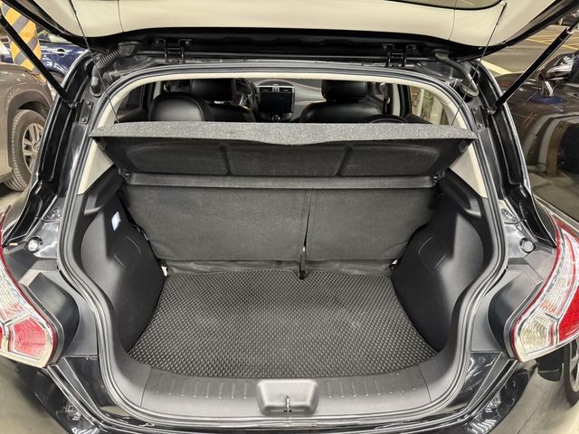 NISSAN日產 TIIDA  第14張相片