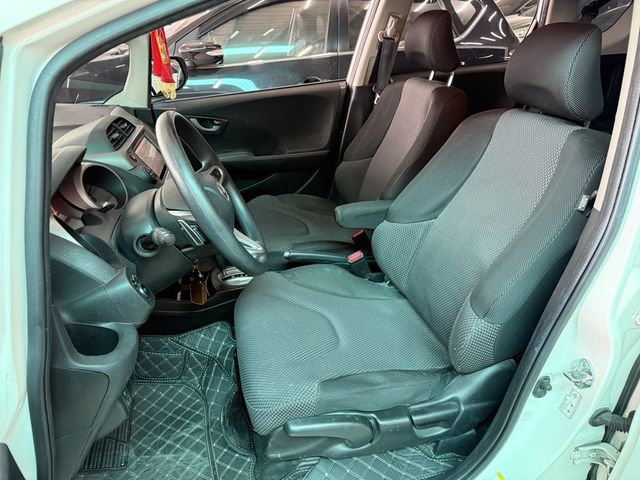 HONDA本田 FIT  第7張相片