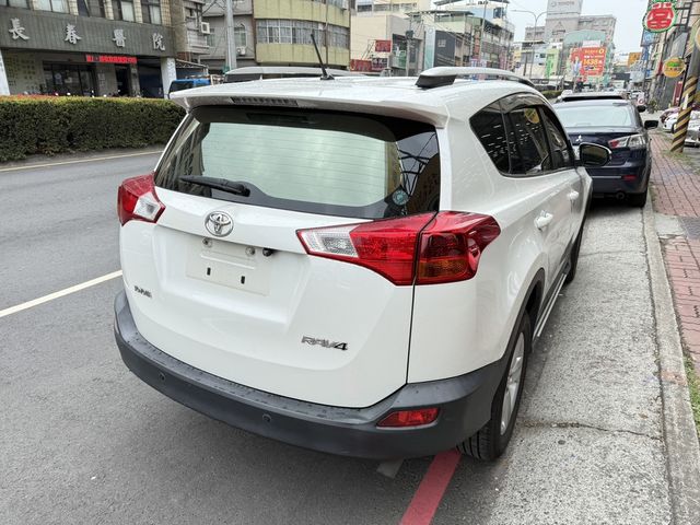 TOYOTA豐田 RAV4  第4張相片