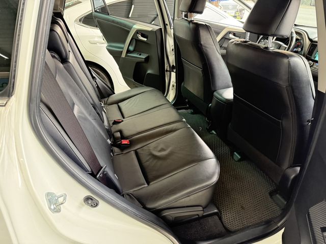 TOYOTA豐田 RAV4  第14張相片