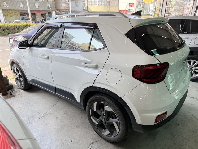HYUNDAI現代 VENUE  第2張相片