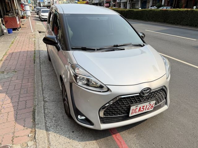 TOYOTA豐田 SIENTA  第6張相片