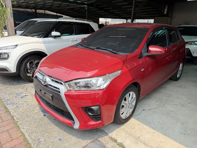 TOYOTA豐田 YARIS  第2張相片