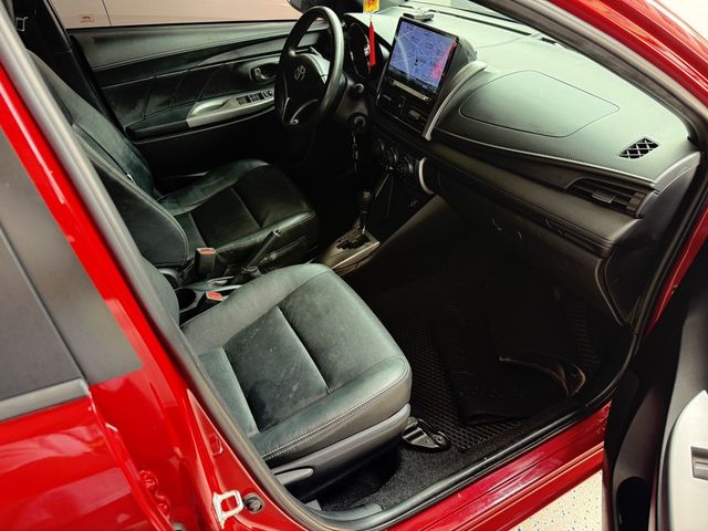 TOYOTA豐田 YARIS  第14張相片