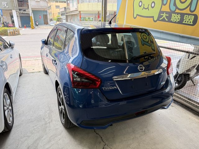 NISSAN日產 TIIDA  第3張相片
