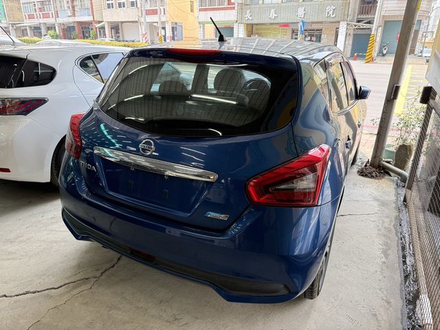 NISSAN日產 TIIDA  第4張相片