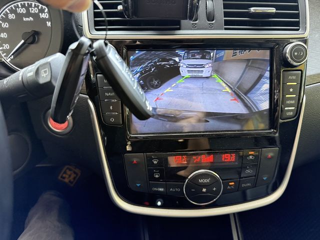 NISSAN日產 TIIDA  第11張相片