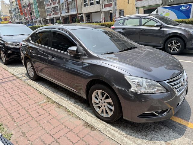 NISSAN日產 SENTRA  第5張相片