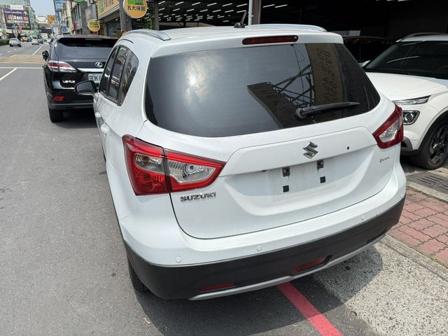 SUZUKI鈴木 SX4  第3張相片