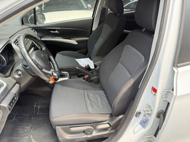 SUZUKI鈴木 SX4  第7張相片