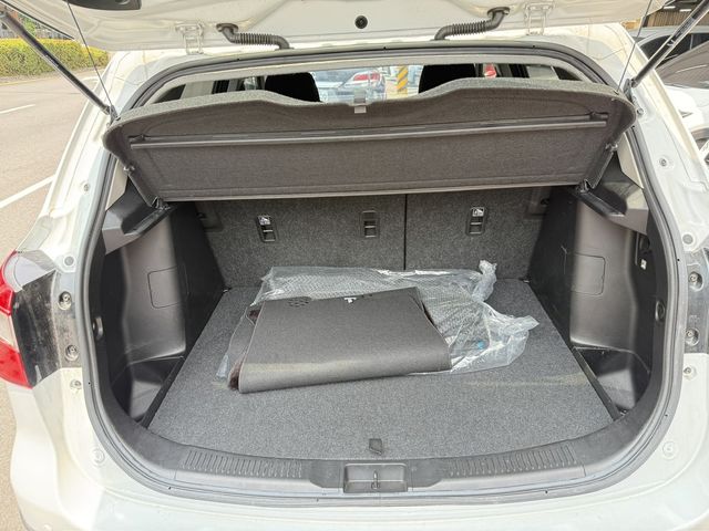 SUZUKI鈴木 SX4  第14張相片