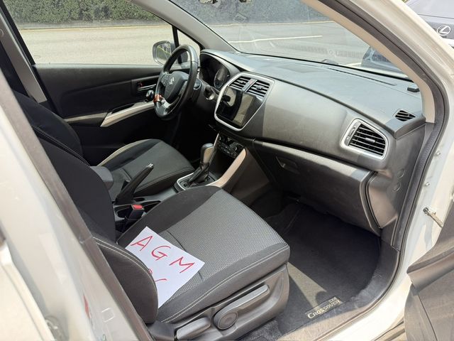 SUZUKI鈴木 SX4  第16張相片