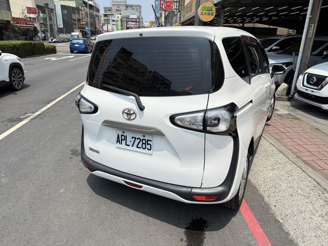 TOYOTA豐田 SIENTA  第3張相片