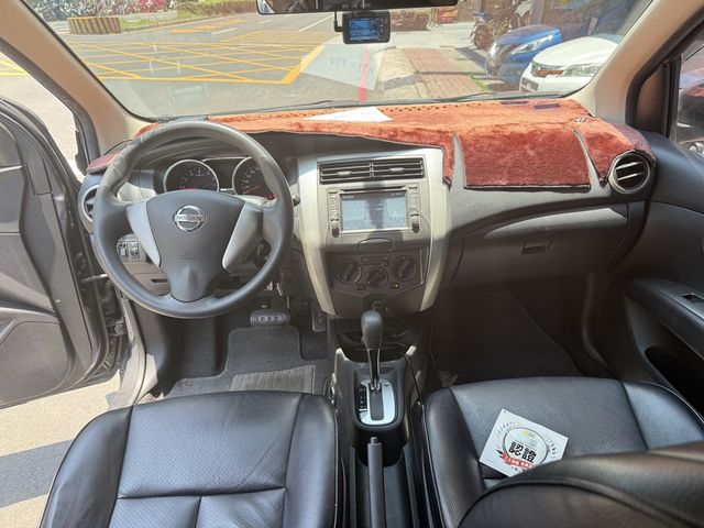 NISSAN日產 LIVINA  第8張相片