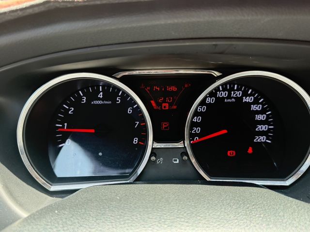 NISSAN日產 LIVINA  第10張相片