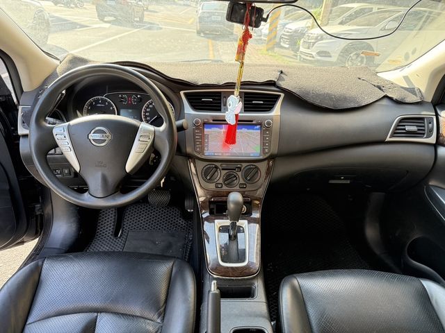 NISSAN日產 SENTRA  第8張相片