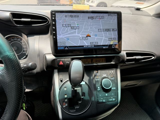 TOYOTA豐田 WISH  第10張相片