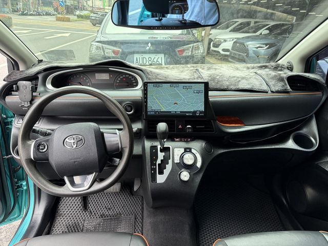 TOYOTA豐田 SIENTA  第9張相片