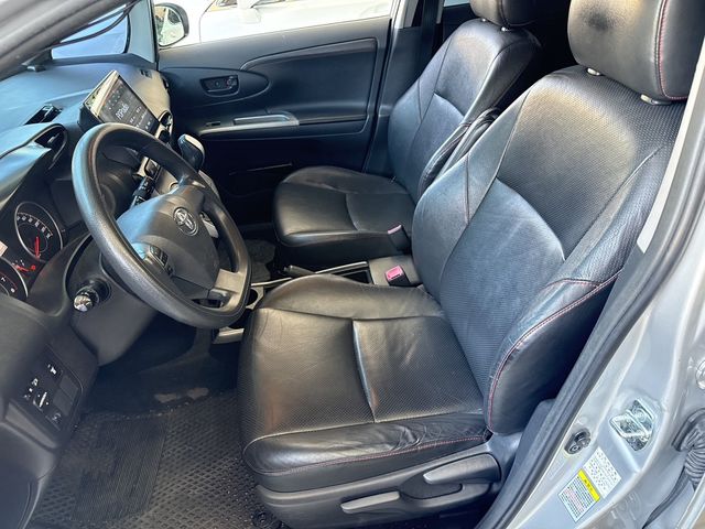TOYOTA豐田 WISH  第6張相片