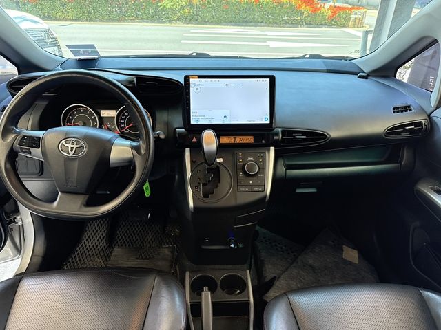 TOYOTA豐田 WISH  第8張相片