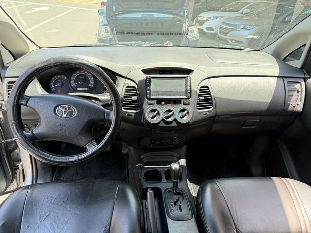 TOYOTA豐田 INNOVA  第8張相片