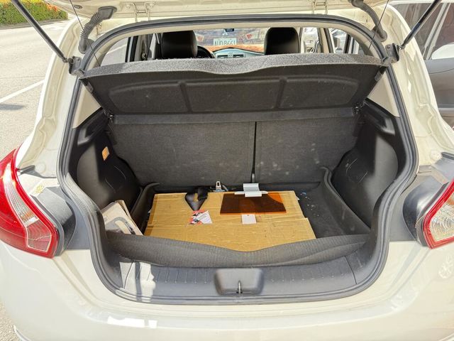 NISSAN日產 TIIDA  第14張相片