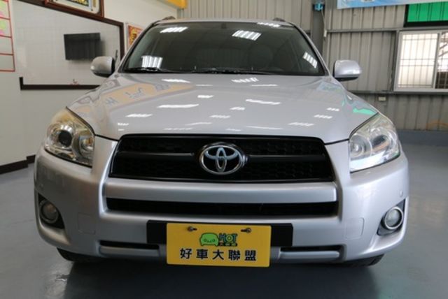 TOYOTA豐田 RAV4  第2張相片