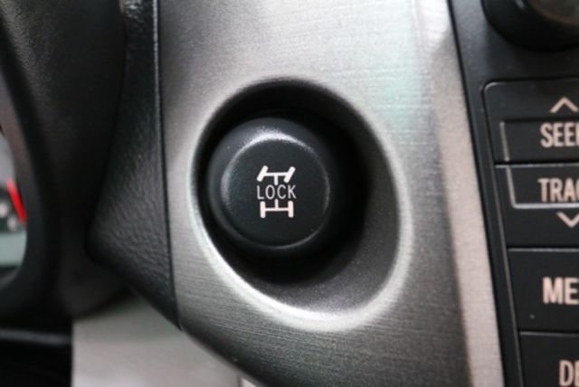 TOYOTA豐田 RAV4  第16張相片