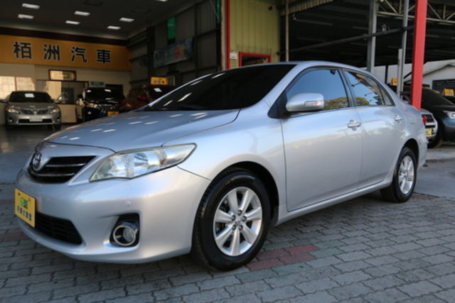 TOYOTA豐田 ALTIS  第1張相片