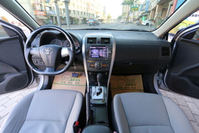 TOYOTA豐田 ALTIS  第5張相片
