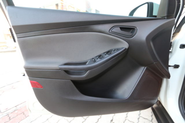FORD福特 FOCUS  第16張相片