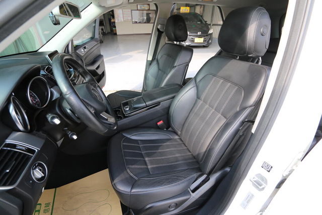 M-BENZ賓士 GLE350D  第9張相片