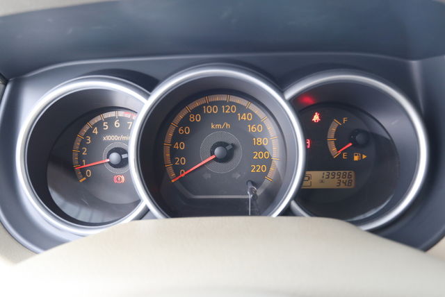 NISSAN日產 TIIDA  第14張相片