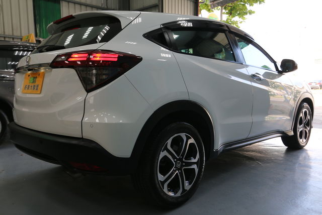 HONDA本田 HR-V  第2張相片