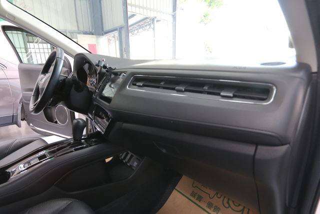 HONDA本田 HR-V  第12張相片